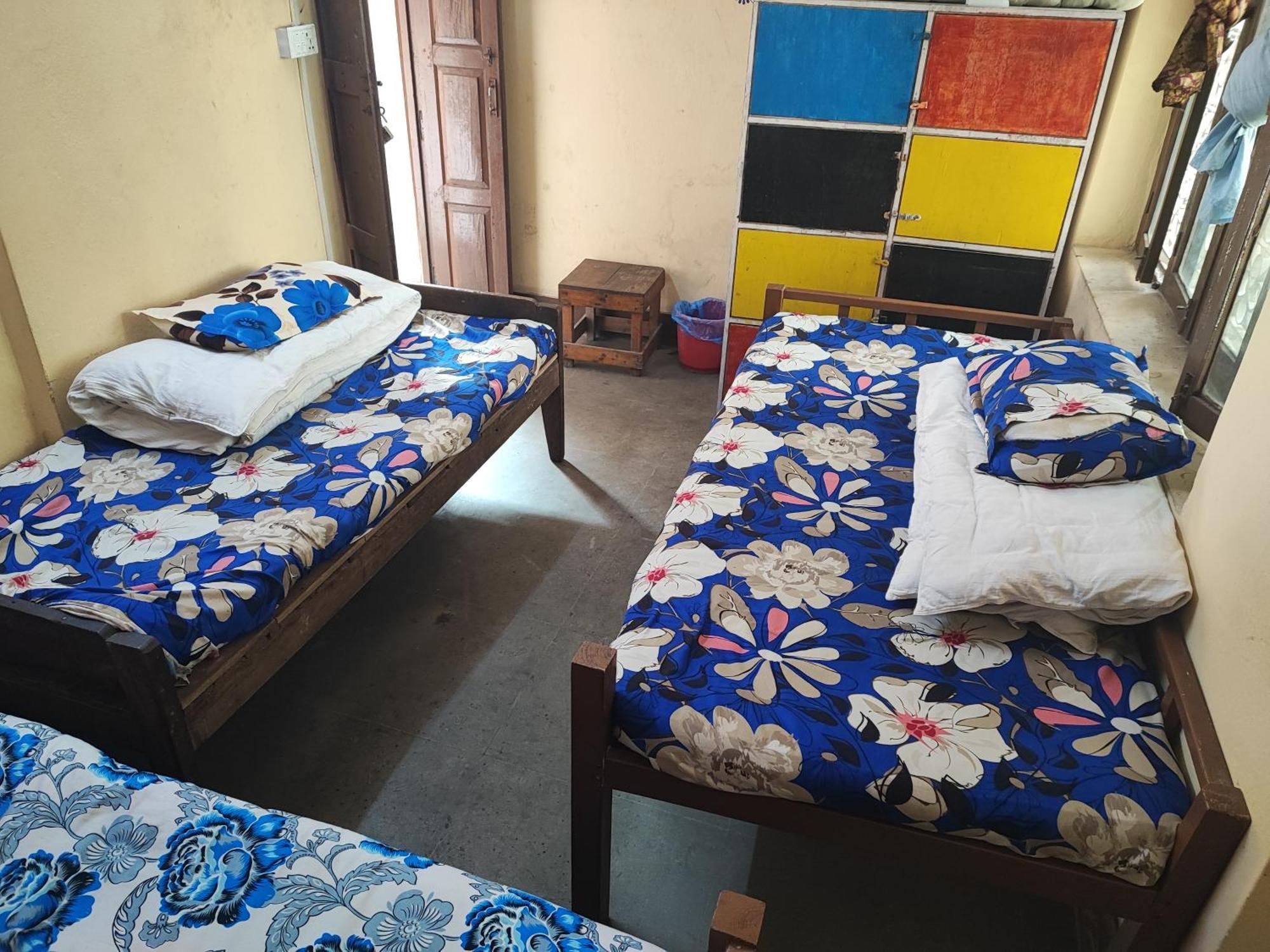 Happy Donkey Hostel Kathmandu Exterior foto